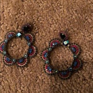 Beautiful rhinestone earrings!